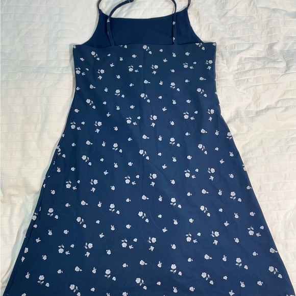 abercrombie Girls YPB Navy and White Floral Athleisure Dress - Picture 4 of 4